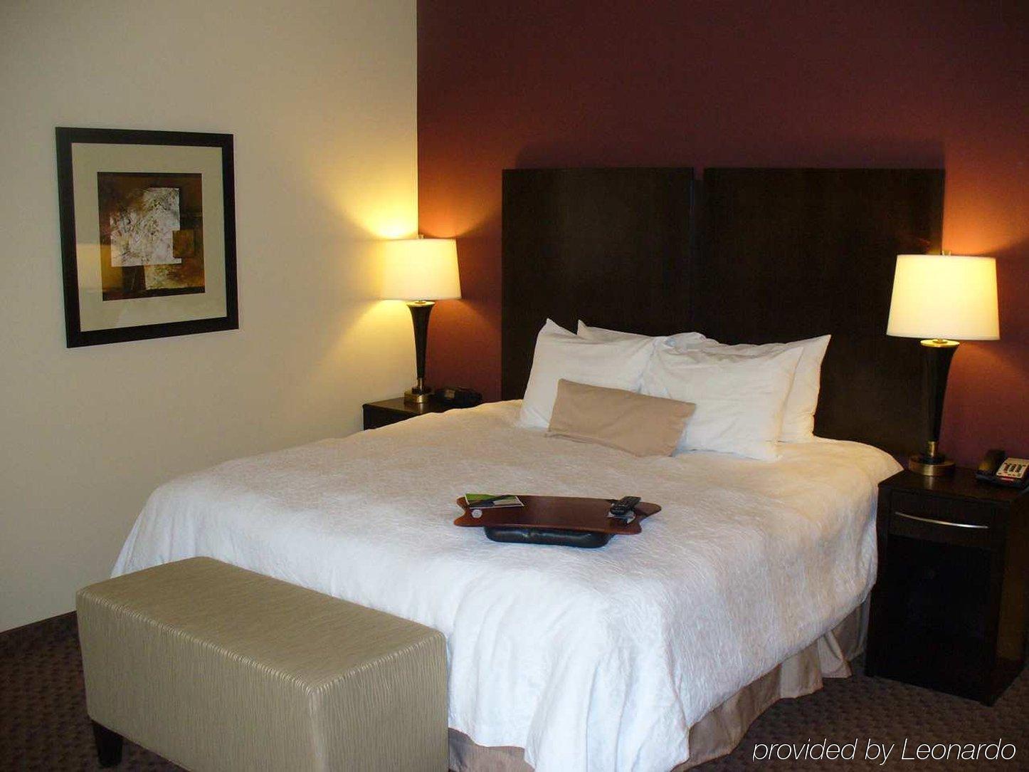 Hotel Hampton & 3*