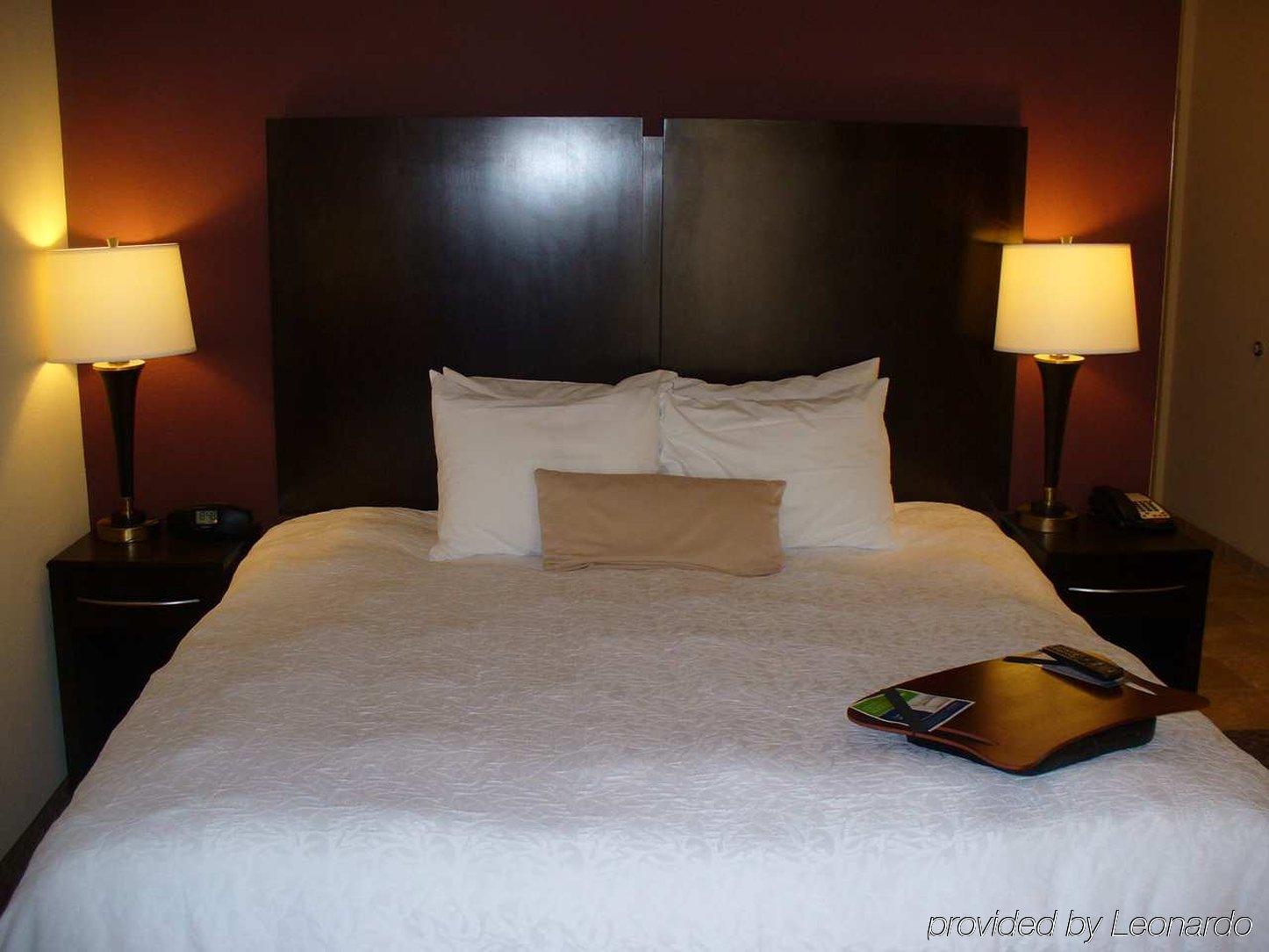 Hotel Hampton & 3*