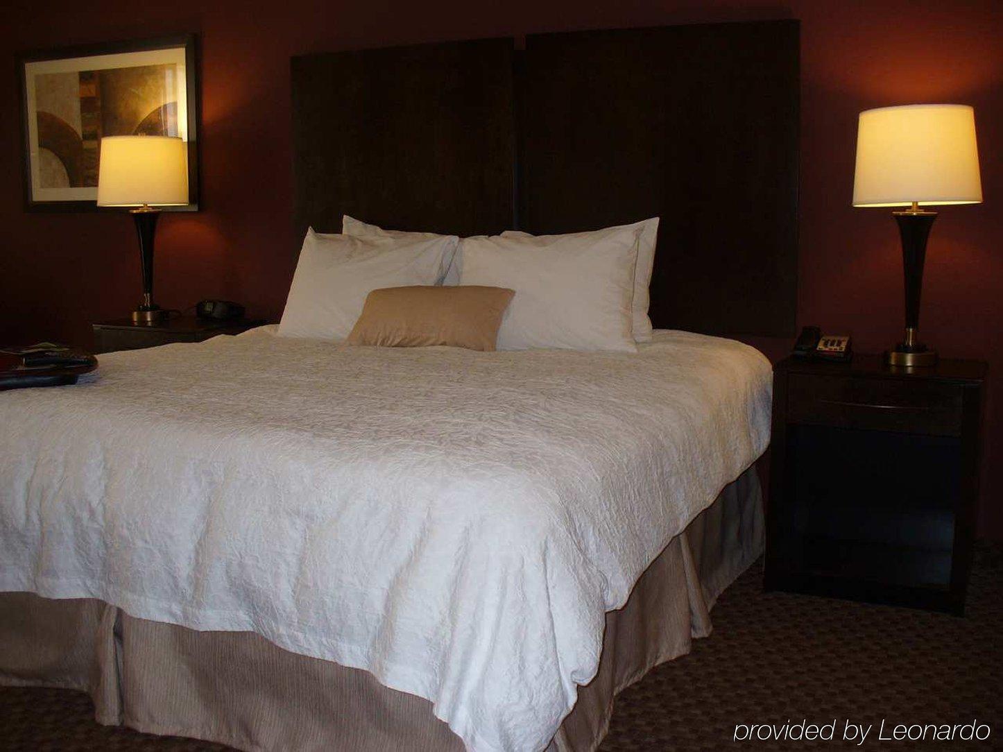 Hotel Hampton &